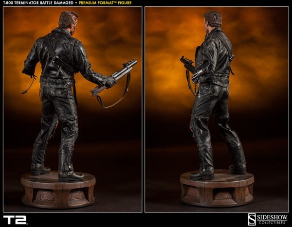 T:800 Terminator Battle Damaged Premium Format™ Figure Sideshow Collectibles