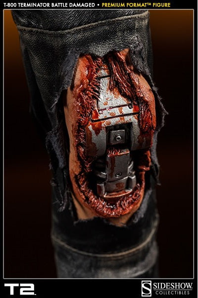 T:800 Terminator Battle Damaged Premium Format™ Figure Sideshow Collectibles