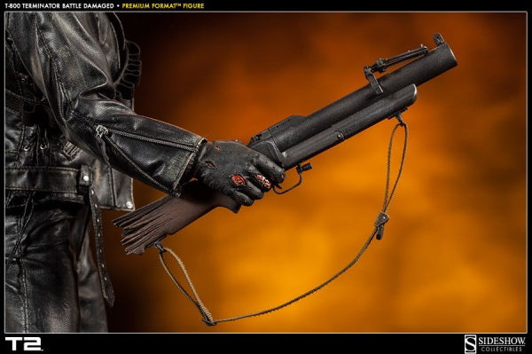 T:800 Terminator Battle Damaged Premium Format™ Figure Sideshow Collectibles