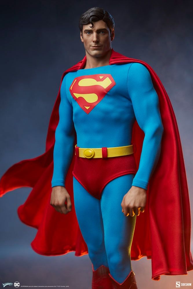 Superman 1978: The Movie Premium Format™ Figure by Sideshow Collectibles