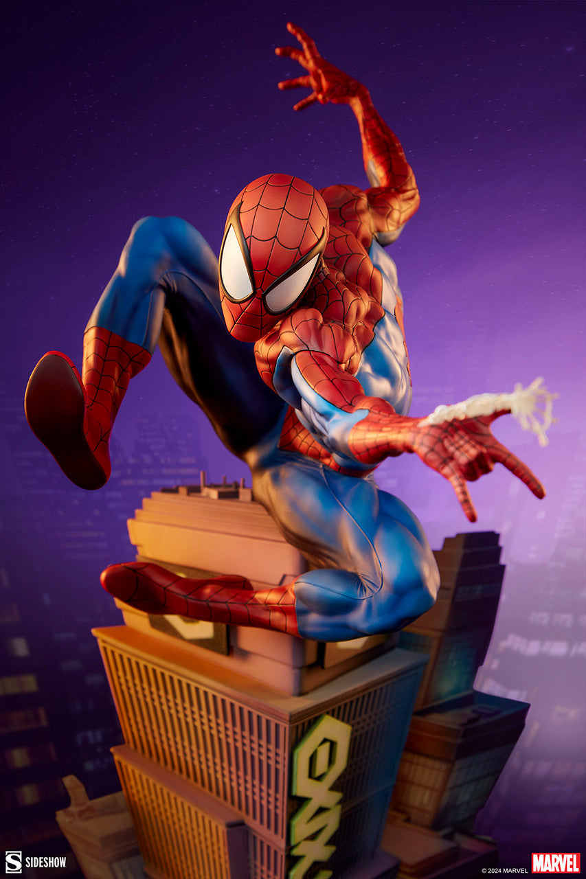 Spider-Man Premium Format Figure by Sideshow Collectibles
