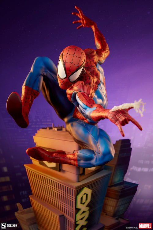Spider-Man Premium Format Figure by Sideshow Collectibles